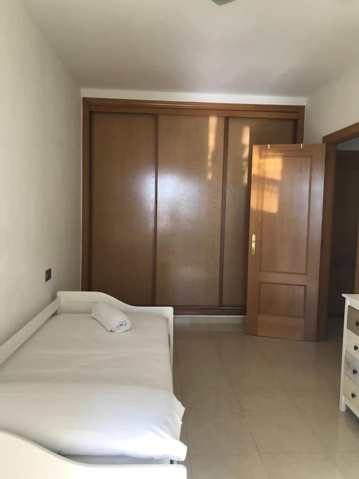 Espectacular Residencial En 1A Linea Con Piscina Apartment เบนาคาราเฟ ภายนอก รูปภาพ