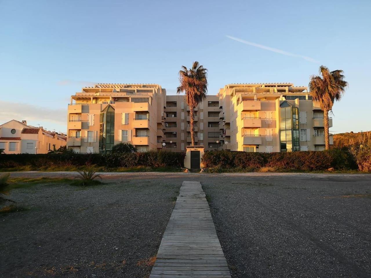 Espectacular Residencial En 1A Linea Con Piscina Apartment เบนาคาราเฟ ภายนอก รูปภาพ